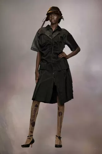 D茅cortiqu茅 shirtdress