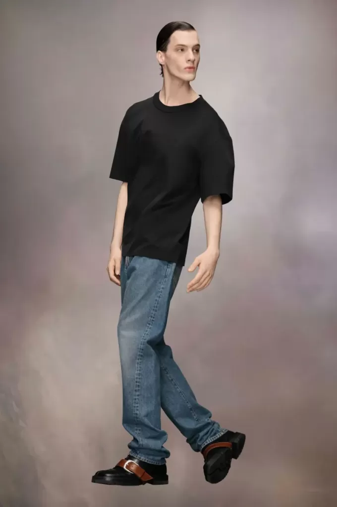 Embroidered Logo T-Shirt Embroidered Logo T-Shirt