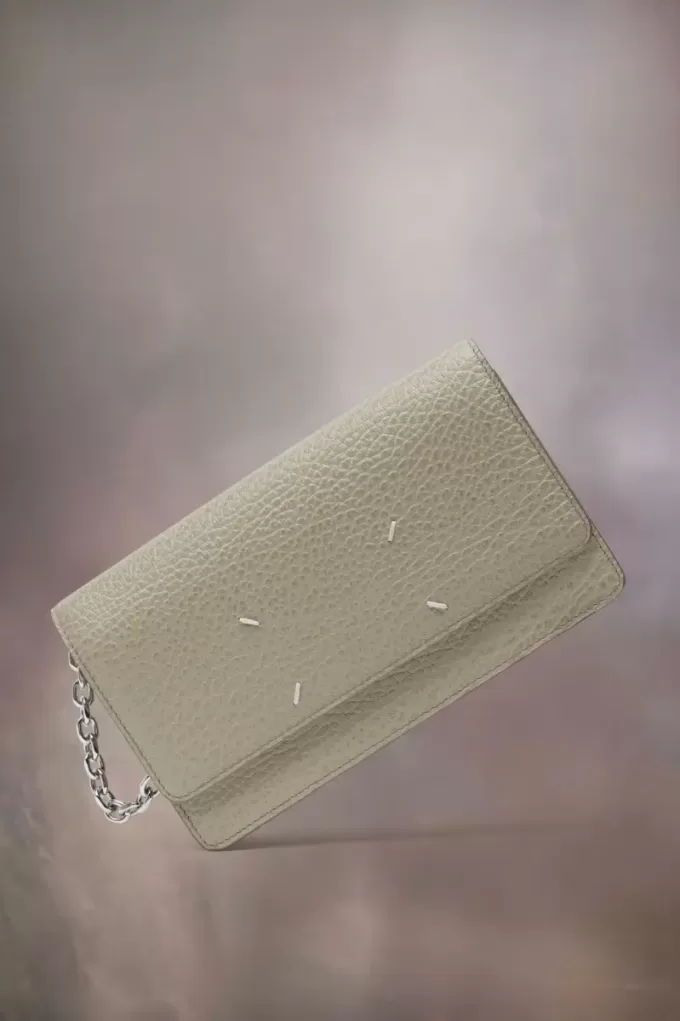 Four stitches chain wallet Four stitches chain wallet