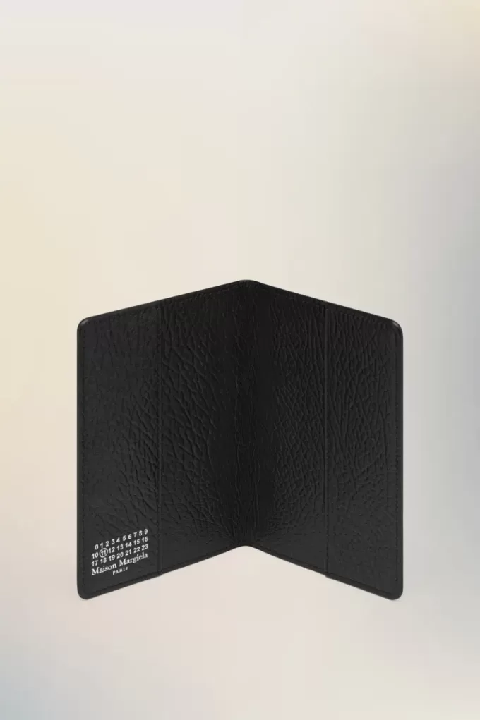 Four stitches document holder Four stitches document holder