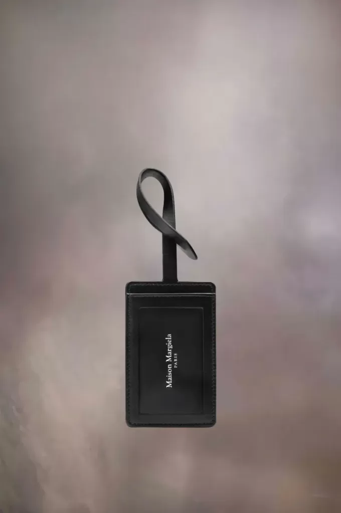 Four stitches luggage tag Four stitches luggage tag