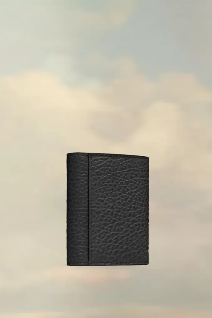 Four stitches wallet Four stitches wallet