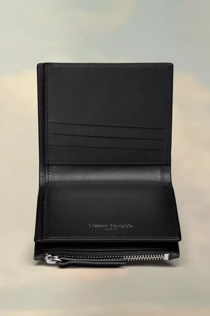 Four stitches wallet Four stitches wallet