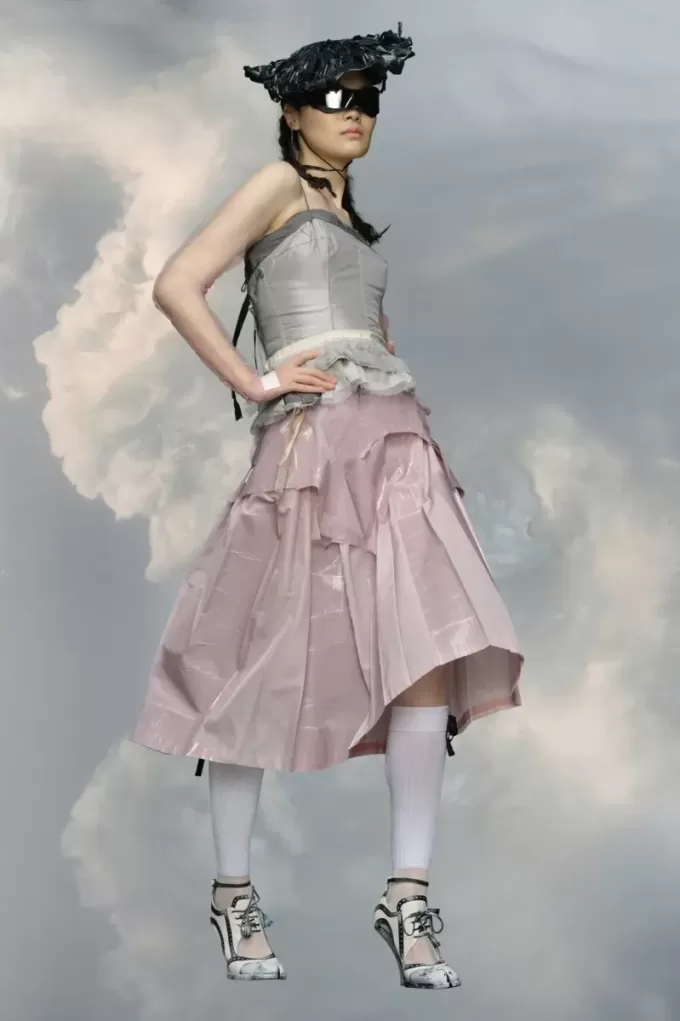 Laminated taffeta midi skirt Laminated taffeta midi skirt