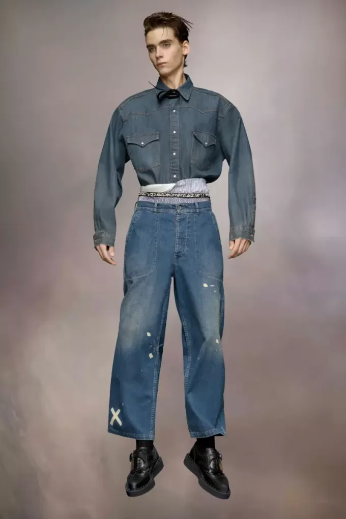Maison Margiela Distressed jeans Maison Margiela Distressed jeans