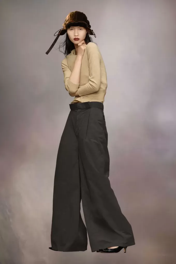 Maison Margiela Pleat trousers Maison Margiela Pleat trousers