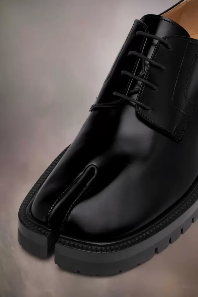 Maison Margiela Tabi lace-ups Maison Margiela Tabi lace-ups