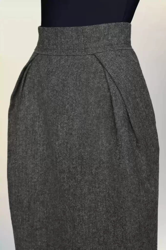 Maison Margiela Wool midi skirt Maison Margiela Wool midi skirt