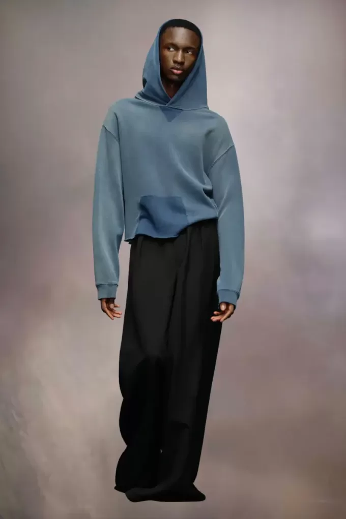 Organic cotton logo hoodie Organic cotton logo hoodie