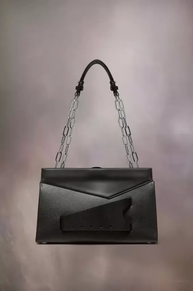 Snatched shoulder clutch bag medium