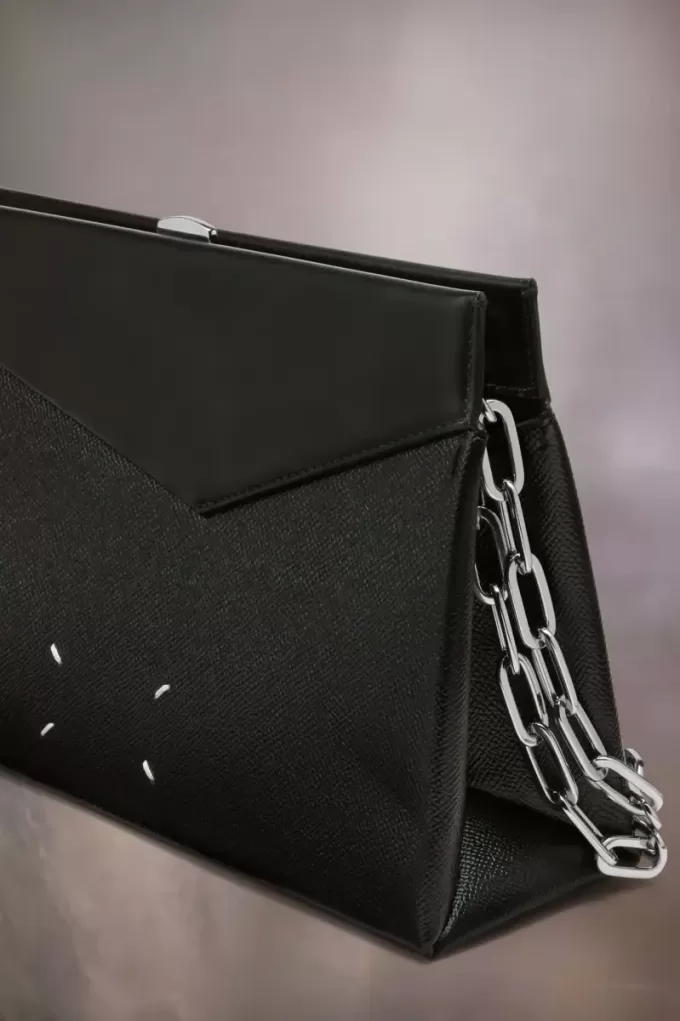 Snatched shoulder clutch bag medium