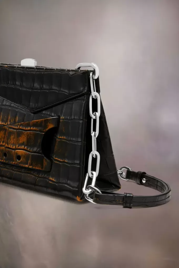 Snatched shoulder clutch bag small Snatched shoulder clutch bag small