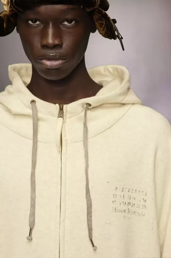 Stamp logo zip hoodie Stamp logo zip hoodie