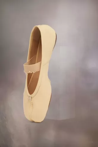 Tabi elastic band ballerina