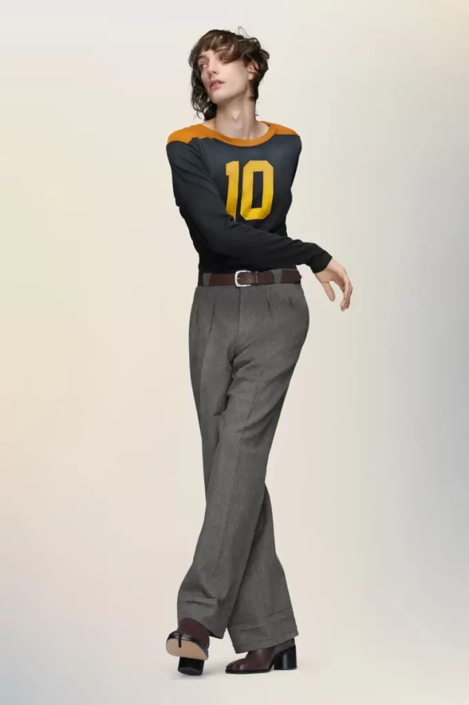 Varsity long-sleeved t-shirt